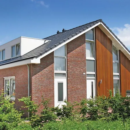 Holiday home In With House Sea View Uitgeest